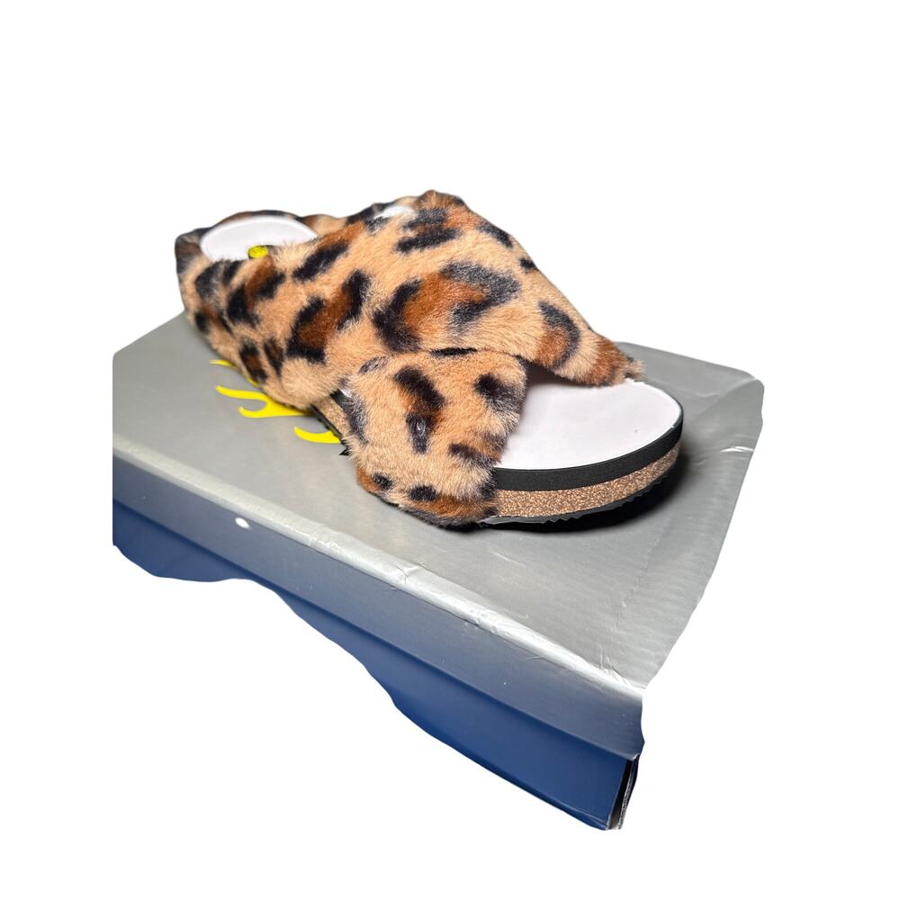 Nwt Volatile Natural Leopard Print Fuzzy Sandal F… - image 1